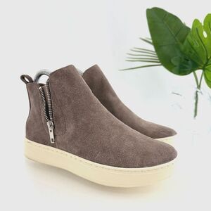 Sofft Womens Britton Sneakers Shoes High Top Brown Suede Casual Size 5.5